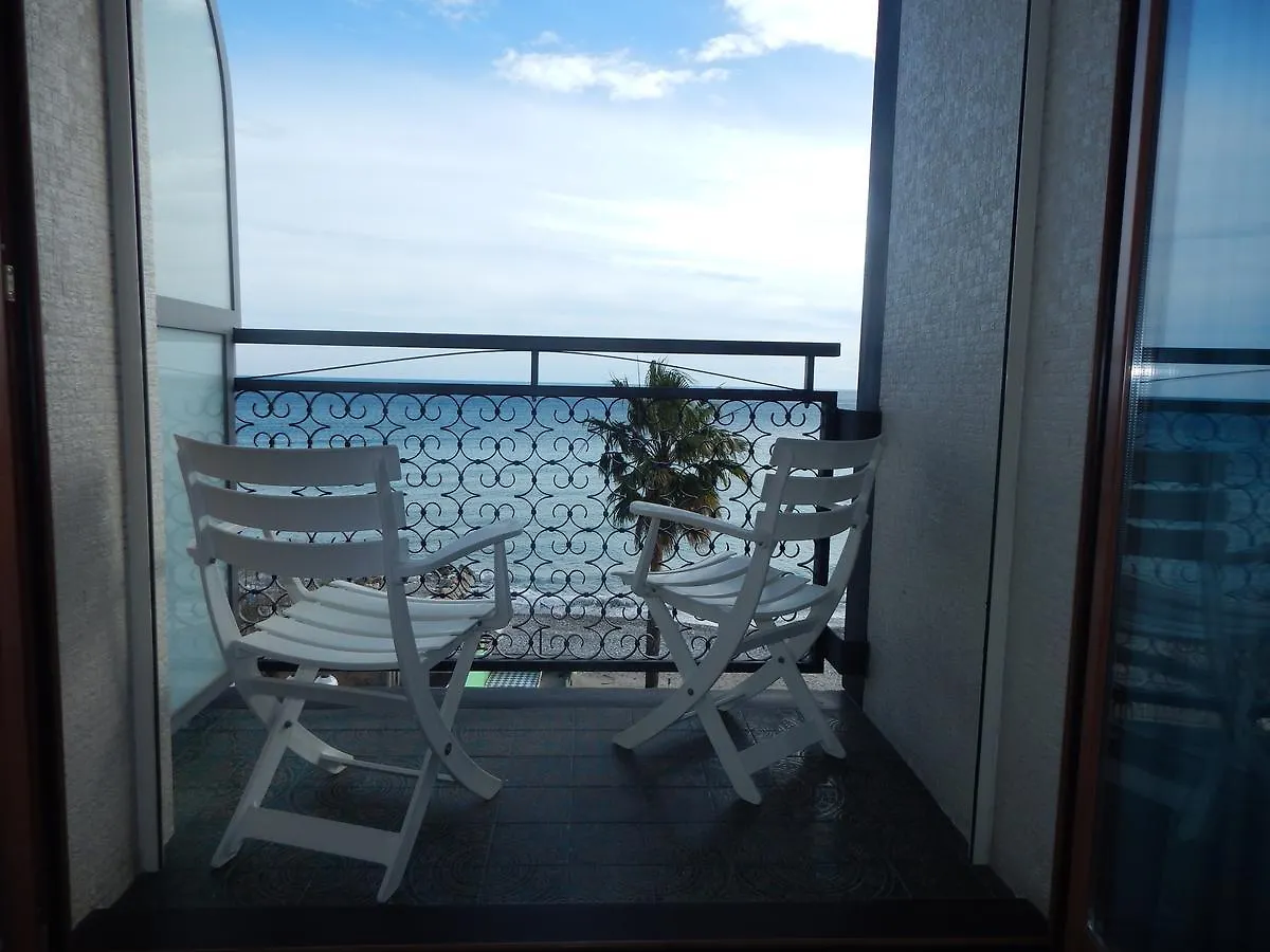 Il Moresco Residence Ceriale Aparthotel
